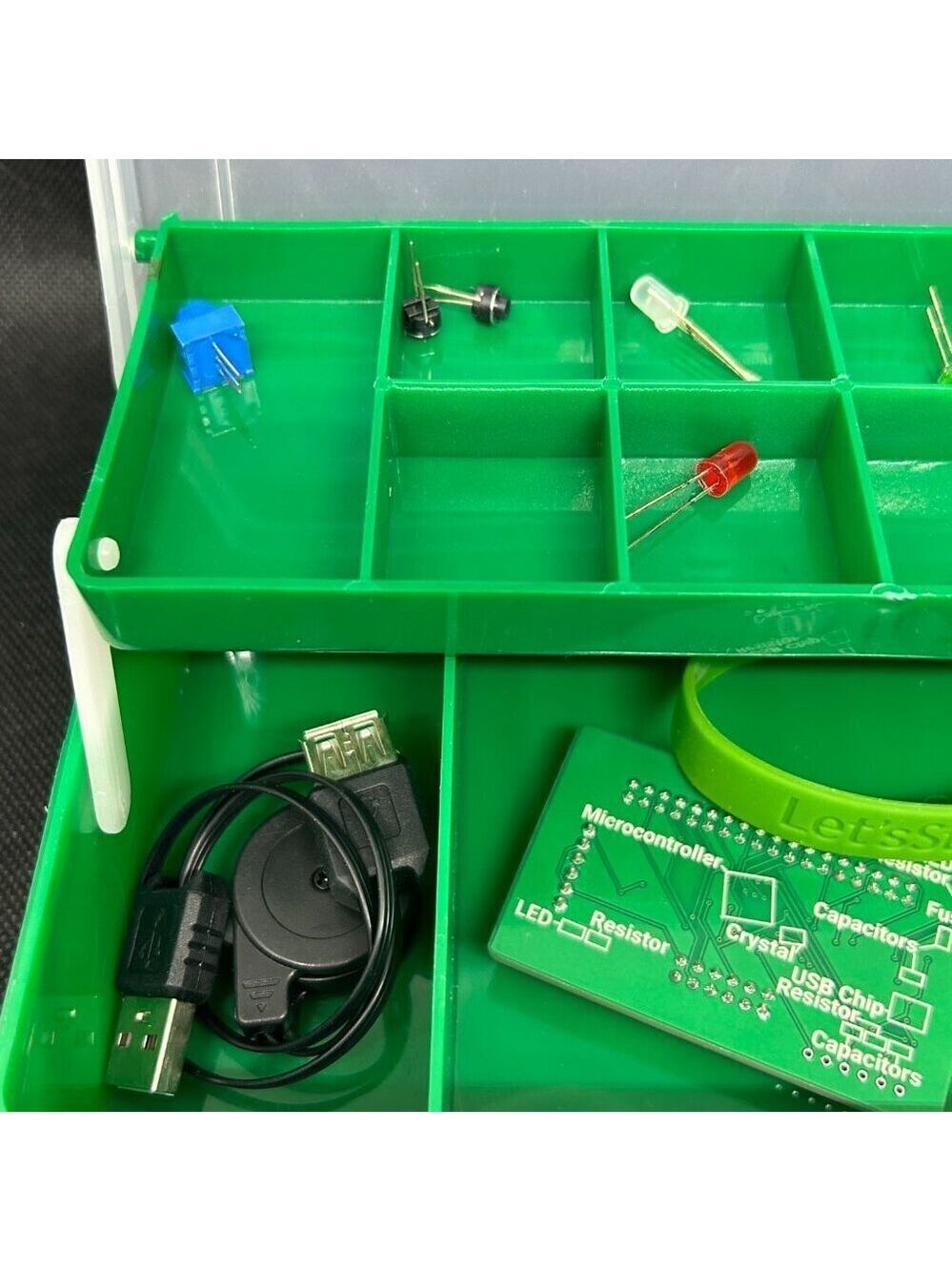 Let's Start Coding Inc. Base Kit 2 for learning programming/circuits - Picture 2 of 2